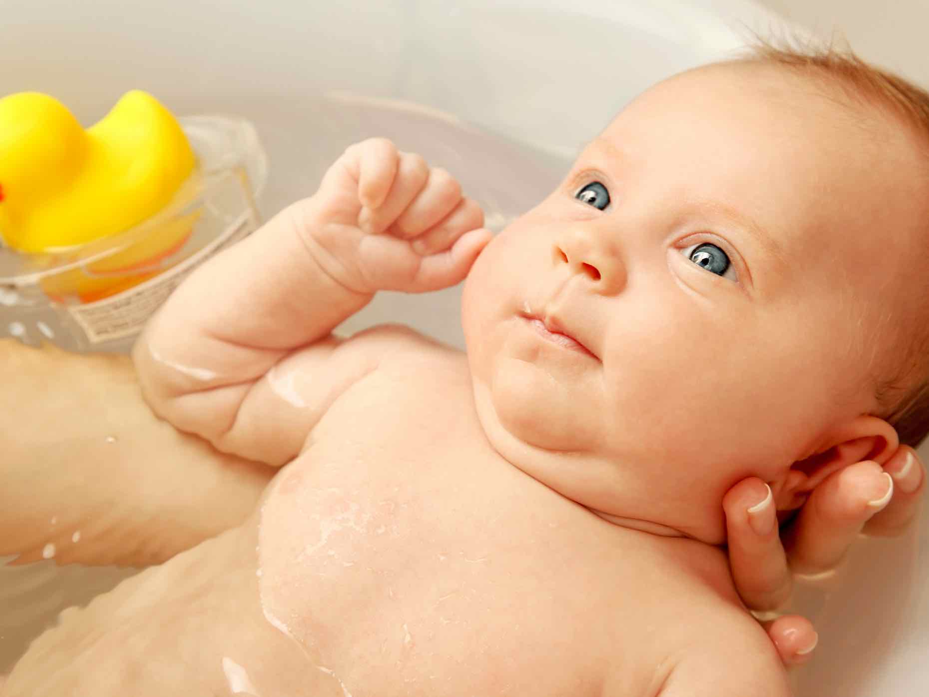 Quali detergenti per lavare i bambini? - Amico Pediatra